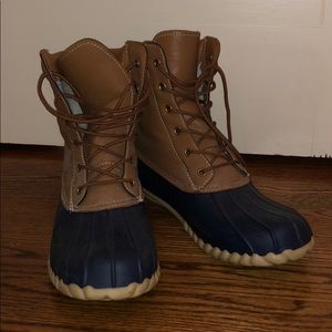 Outwoods Faux Bean Boots